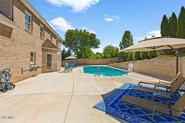 2308 Granite Drive, Johnson City, TN 37604
