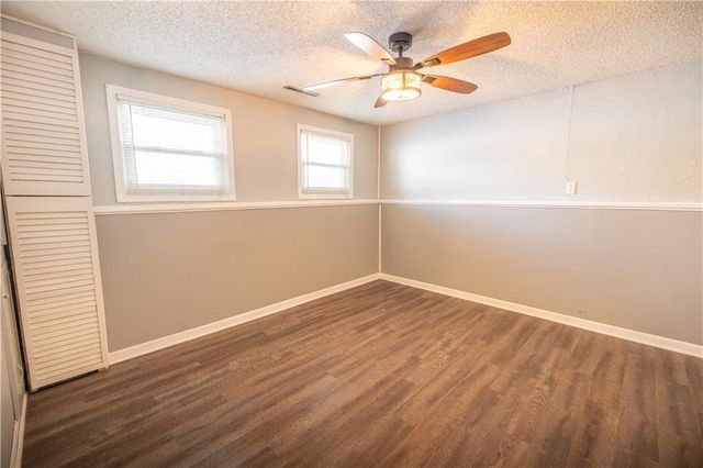 716 Shea Street, Burlington, KS 66839