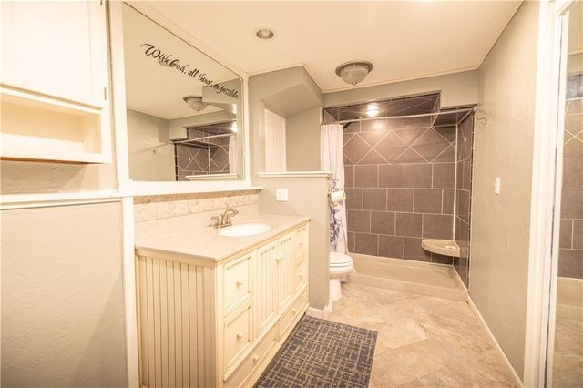 716 Shea Street, Burlington, KS 66839