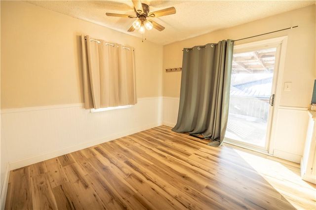 716 Shea Street, Burlington, KS 66839