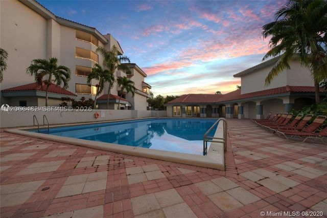 8255 SW 152nd Ave E-112, Miami, FL 33193