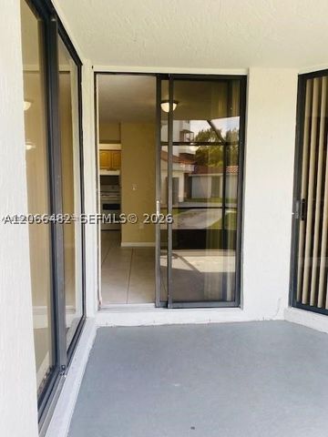 8255 SW 152nd Ave E-112, Miami, FL 33193