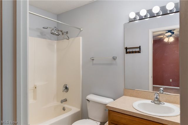 1019 Roseland Avenue NW, Massillon, OH 44647