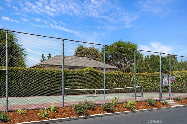 1048 Royal Oaks H, Monrovia, CA 91016