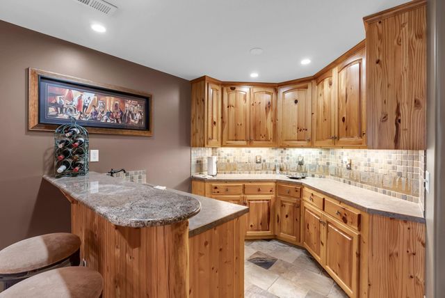 3209 W Bayview St, Wichita, KS 67204