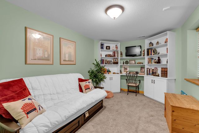 3209 W Bayview St, Wichita, KS 67204