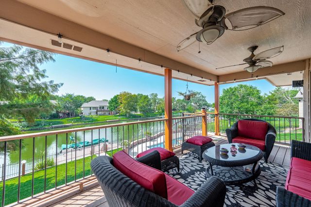 3209 W Bayview St, Wichita, KS 67204