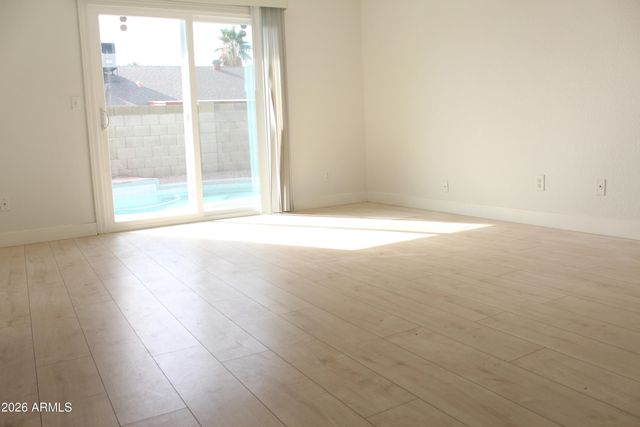 7301 W CANTERBURY Drive, Peoria, AZ 85345