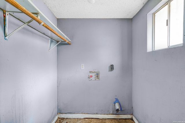 210 TEDDER ST, San Antonio, TX 78211