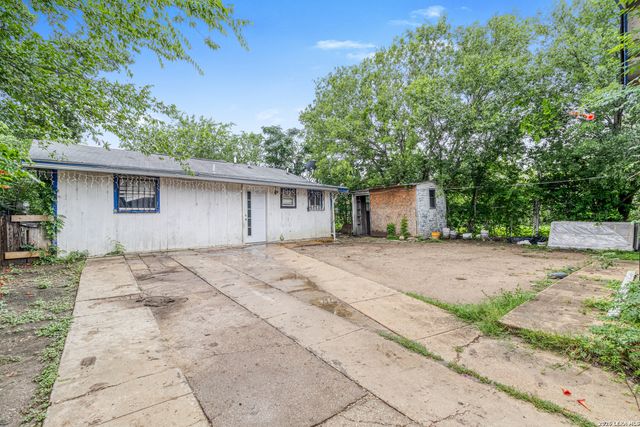 210 TEDDER ST, San Antonio, TX 78211