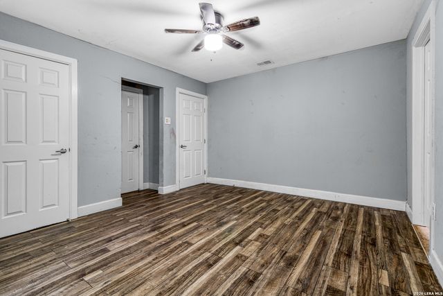 210 TEDDER ST, San Antonio, TX 78211