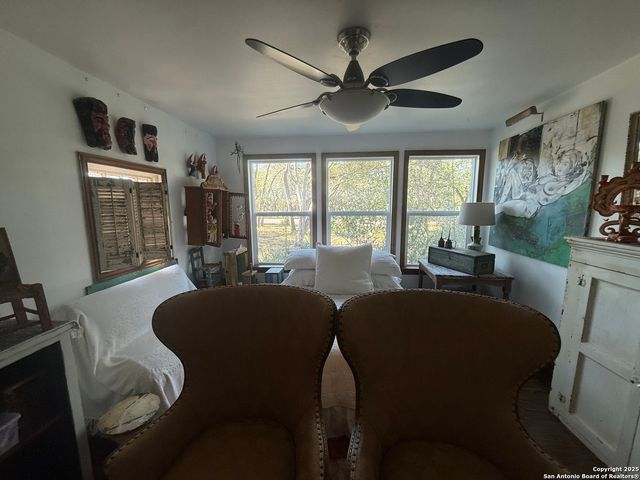 405 fox hall, San Antonio, TX 78213