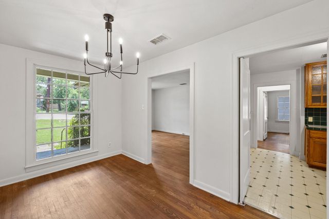 3704 Cherrywood RD, Austin, TX 78722