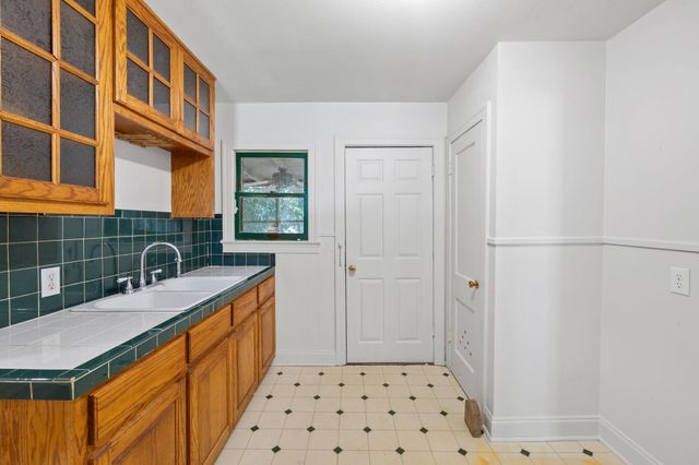 3704 Cherrywood RD, Austin, TX 78722