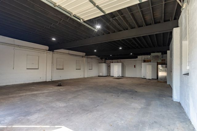 12541 Western Avenue, Blue Island, IL 60406