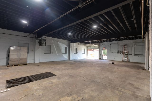 12541 Western Avenue, Blue Island, IL 60406