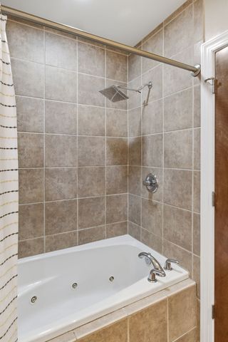 800 Woodland St Apt 101, Nashville, TN 37206
