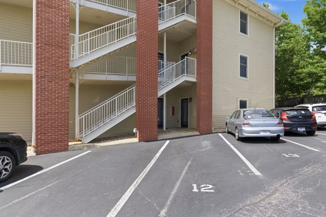 800 Woodland St Apt 101, Nashville, TN 37206
