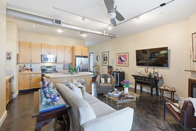 800 Woodland St Apt 101, Nashville, TN 37206