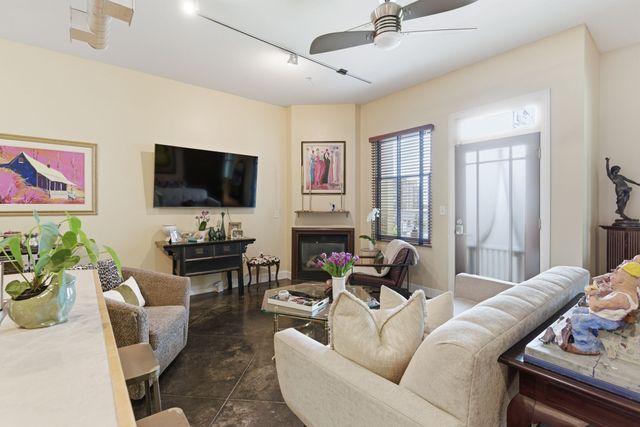800 Woodland St Apt 101, Nashville, TN 37206