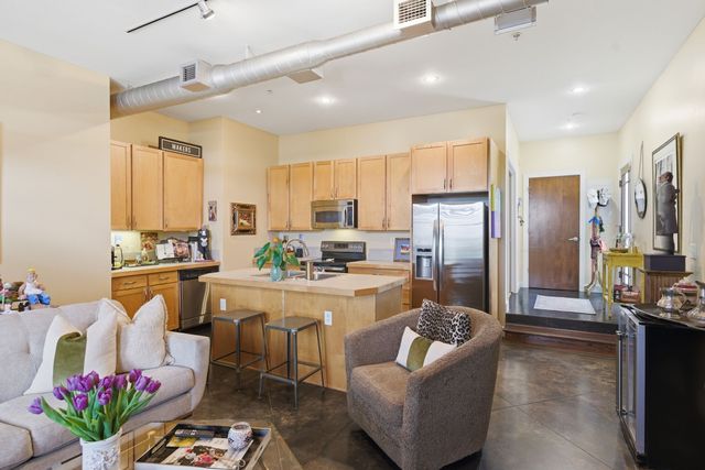 800 Woodland St Apt 101, Nashville, TN 37206