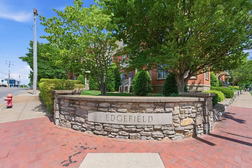800 Woodland St Apt 101, Nashville, TN 37206