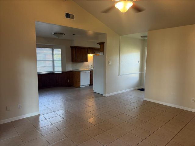 10106 Antrim Lane, La Porte, TX 77571