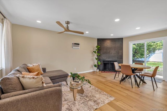 77 Lloyd Avenue, North Babylon, NY 11703
