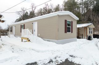 139 Oak Street, St. Johnsbury, VT 05819