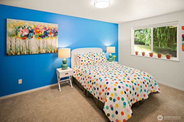 5300 235th Avenue SE, Issaquah, WA 98029