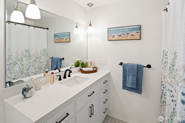 5300 235th Avenue SE, Issaquah, WA 98029