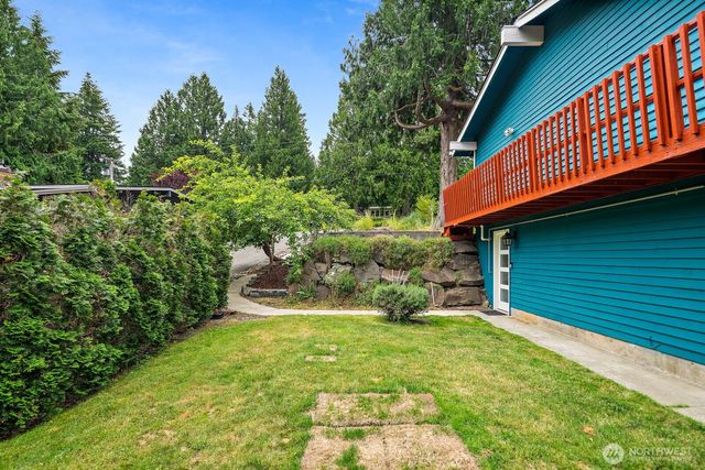 5300 235th Avenue SE, Issaquah, WA 98029