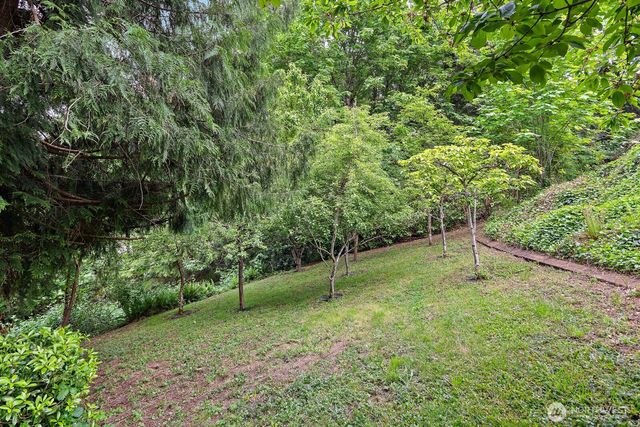 5300 235th Avenue SE, Issaquah, WA 98029