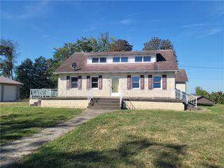 608 E Crawford Ave, Connellsville, PA 15425