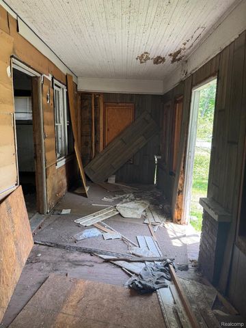 205 E Baltimore Boulevard, Flint, MI 48505