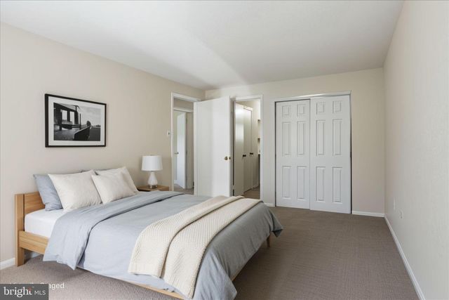 9258 BROADWATER DR, Gaithersburg, MD 20879