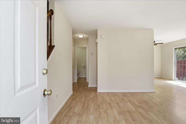 9258 BROADWATER DR, Gaithersburg, MD 20879