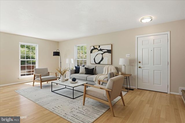 9258 BROADWATER DR, Gaithersburg, MD 20879