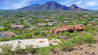 7040 N INVERGORDON Road 00, Paradise Valley, AZ 85253
