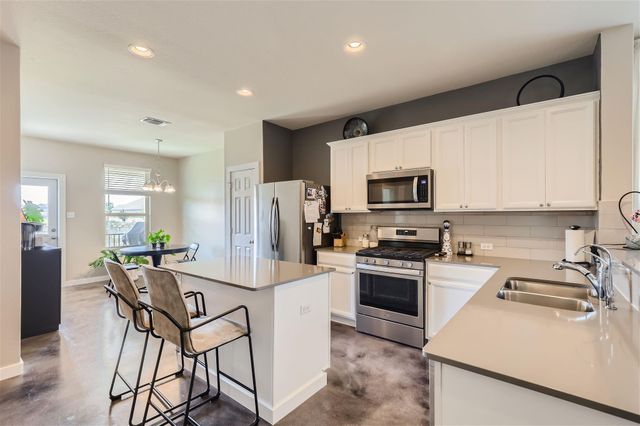 500 Compania CV, Liberty Hill, TX 78642