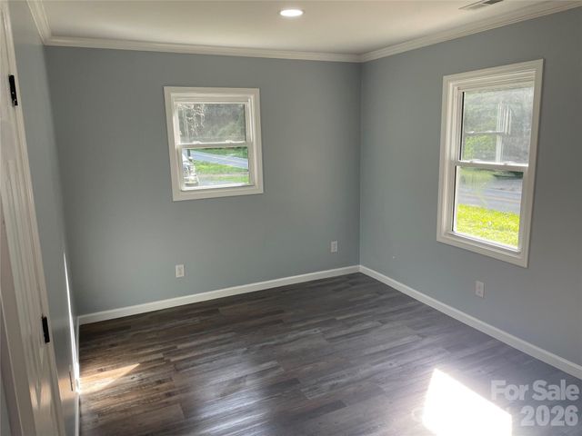 2379 Indian Grave Road, Lenoir, NC 28645
