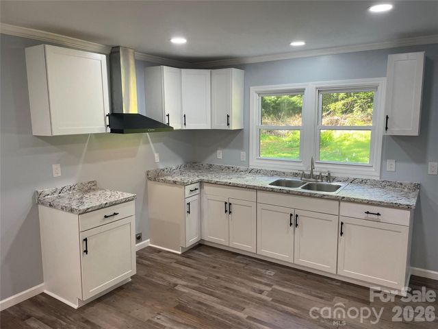 2379 Indian Grave Road, Lenoir, NC 28645