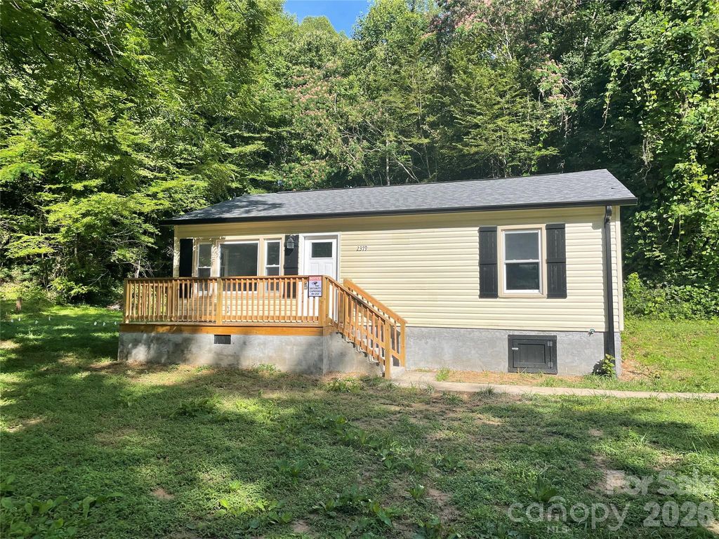 2379 Indian Grave Road, Lenoir, NC 28645