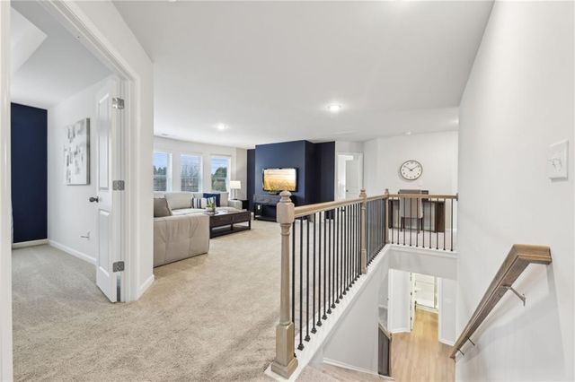 1302 Stephens View Drive, Loganville, GA 30052