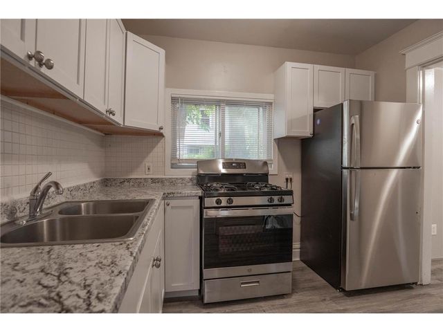 1333 Pacific Street, Saint Paul, MN 55106