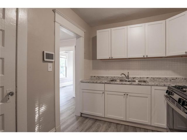 1333 Pacific Street, Saint Paul, MN 55106