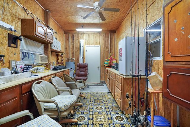 490 Rocky Point Road, Bronston, KY 42518