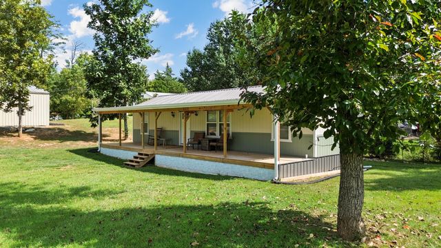 490 Rocky Point Road, Bronston, KY 42518