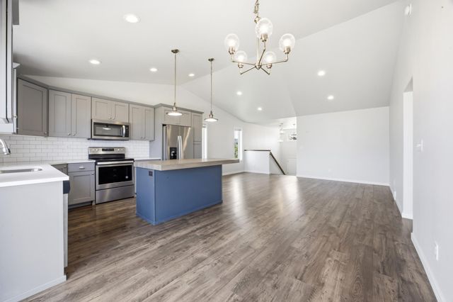5796 Deb Drive W, West Fargo, ND 58047