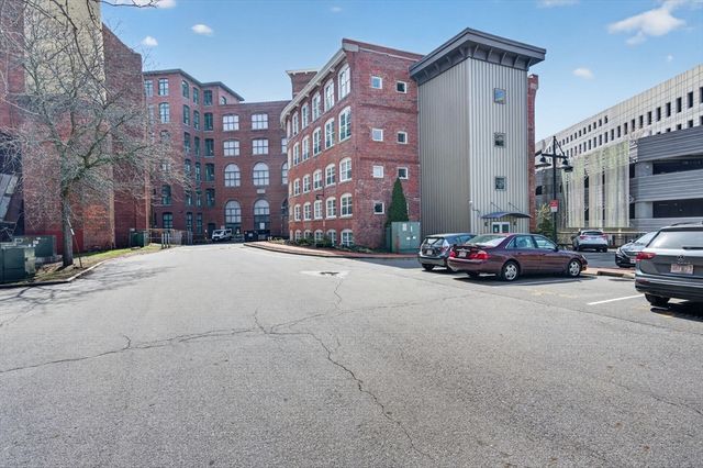 200 Market St 3101, Lowell, MA 01852